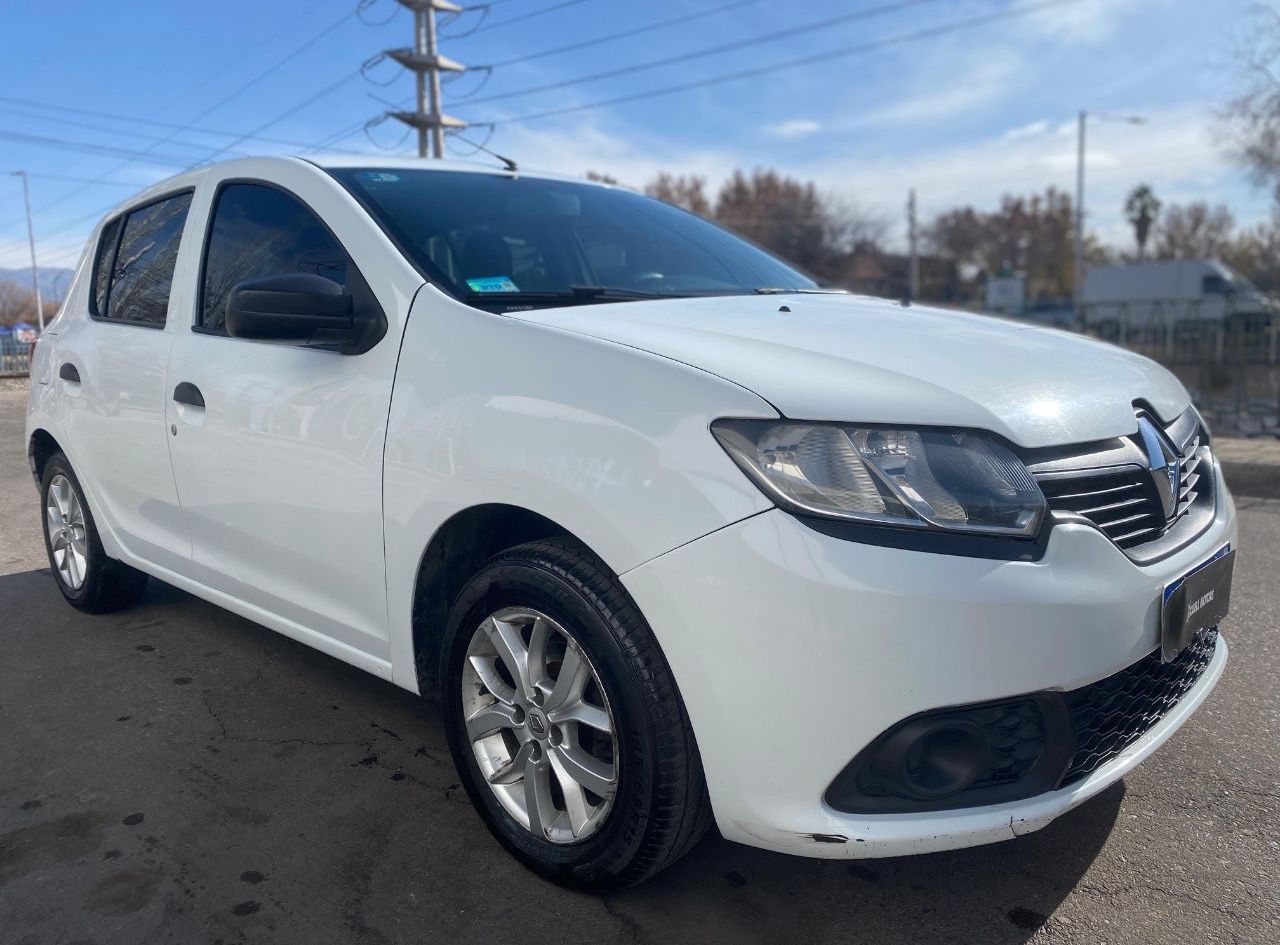 Renault Sandero Usado Financiado en Mendoza, deRuedas