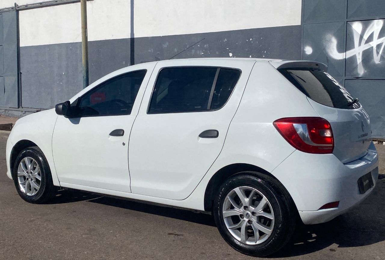 Renault Sandero Usado Financiado en Mendoza, deRuedas