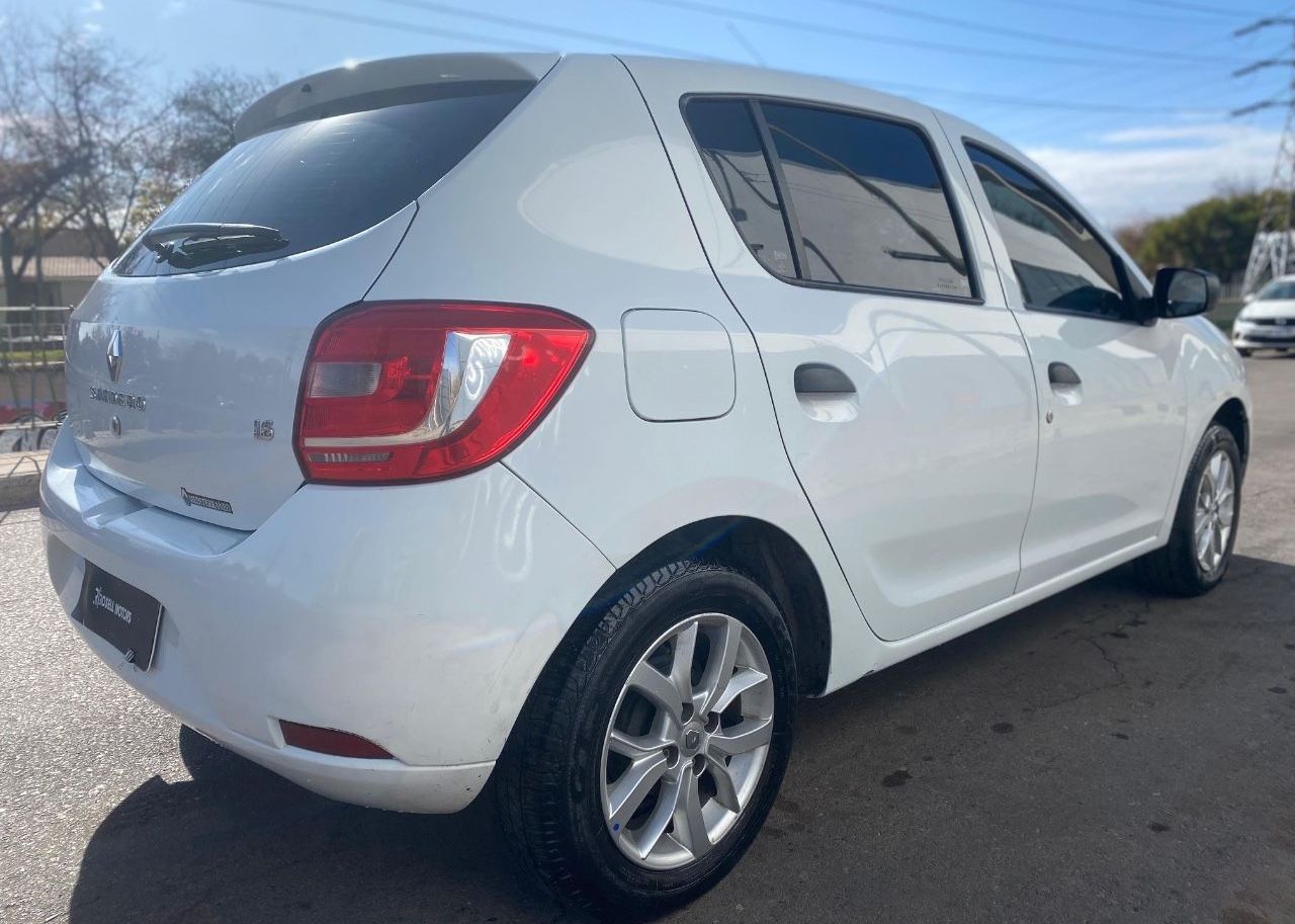 Renault Sandero Usado Financiado en Mendoza, deRuedas