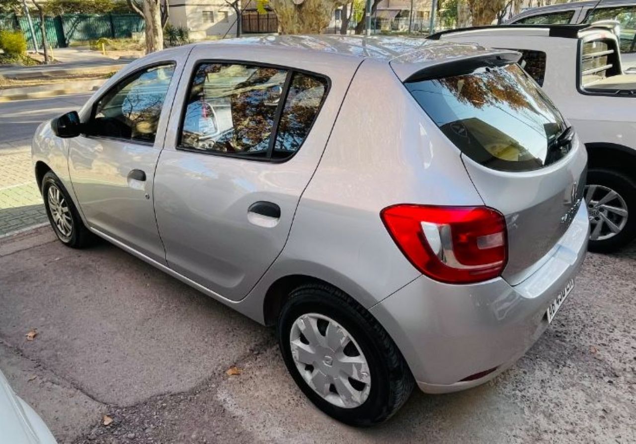 Renault Sandero Usado en Mendoza, deRuedas