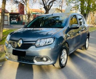 Renault Sandero Usado en Mendoza Financiado