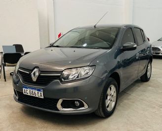 Renault Sandero Usado en Mendoza Financiado