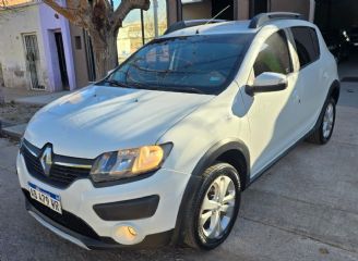 Renault Sandero Usado en Mendoza Financiado