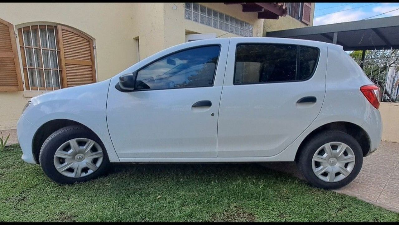 Renault Sandero Usado en Córdoba, deRuedas