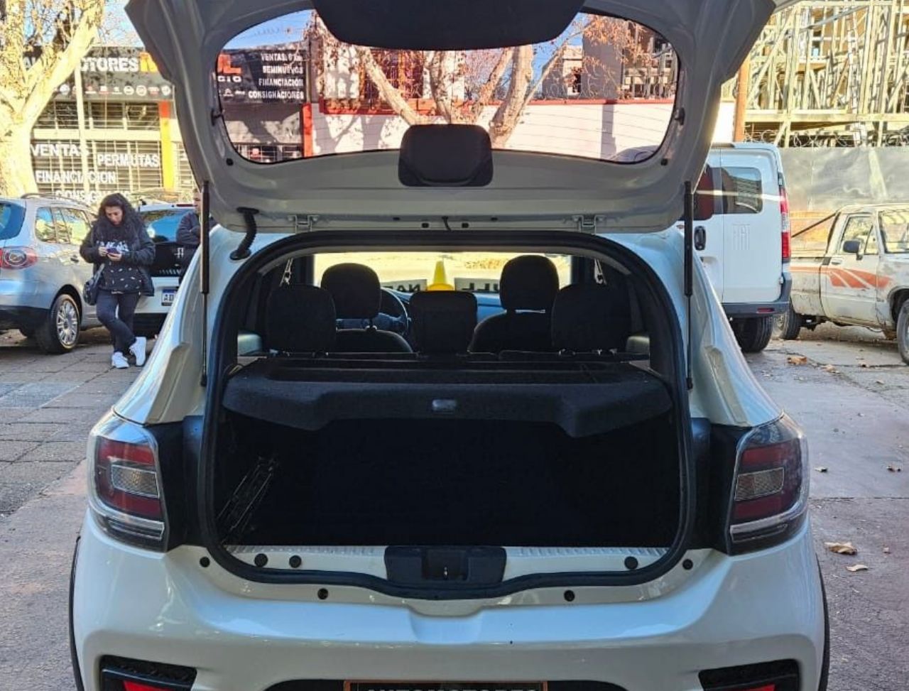 Renault Sandero Usado en Mendoza, deRuedas