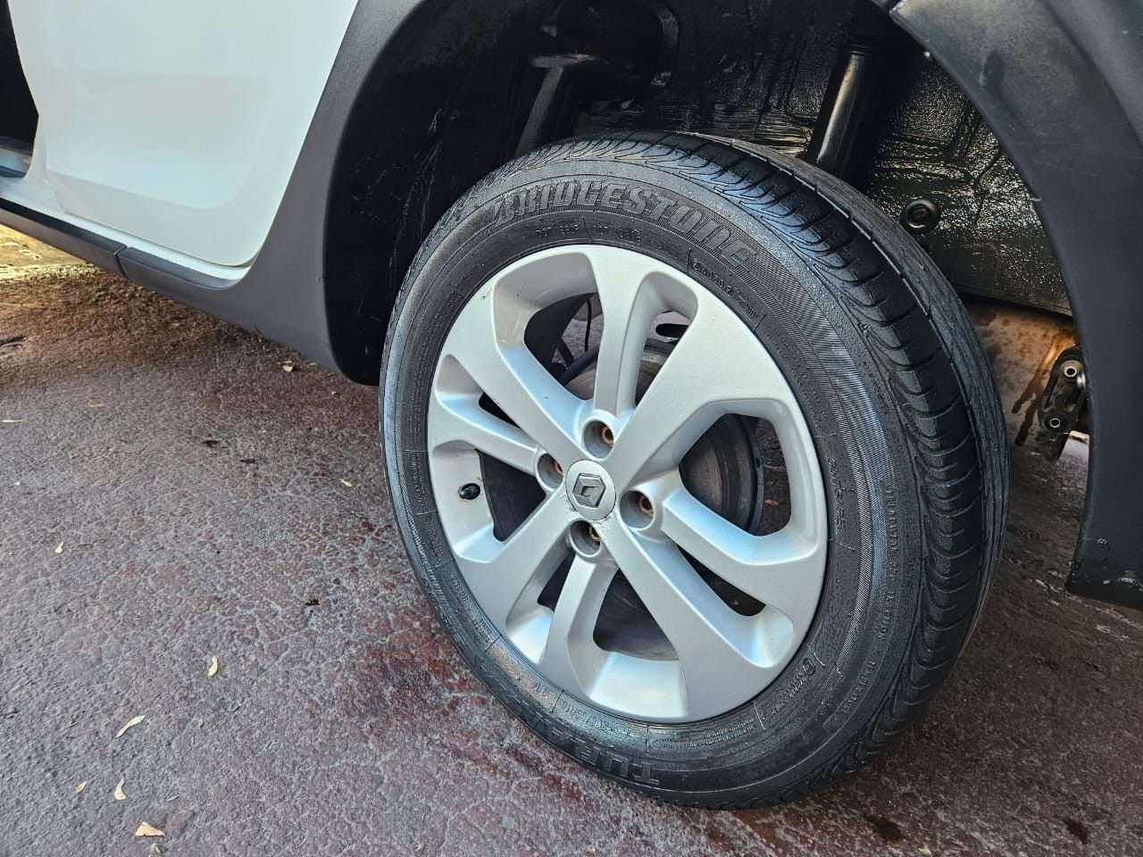 Renault Sandero Usado en Mendoza, deRuedas