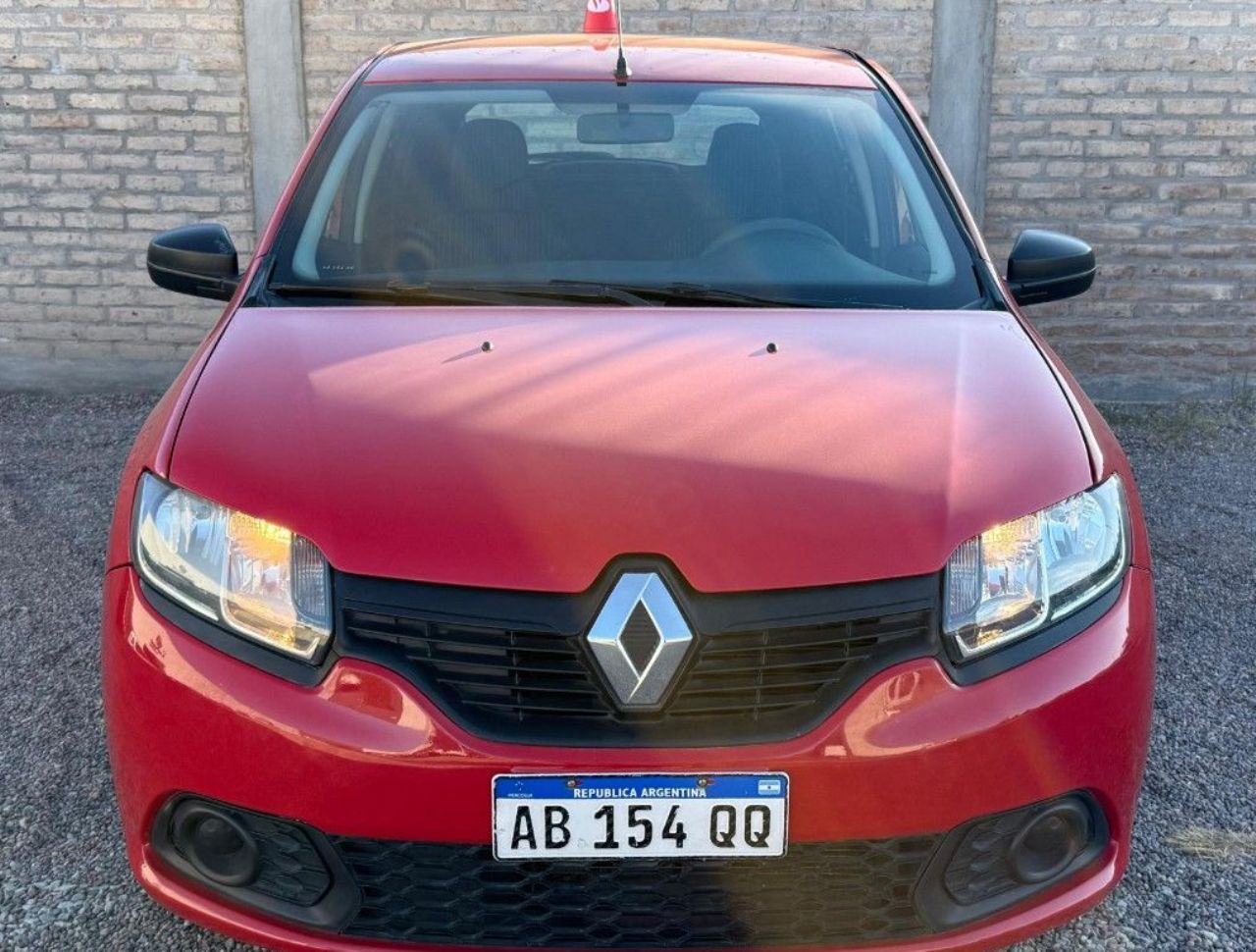 Renault Sandero Usado en San Juan, deRuedas