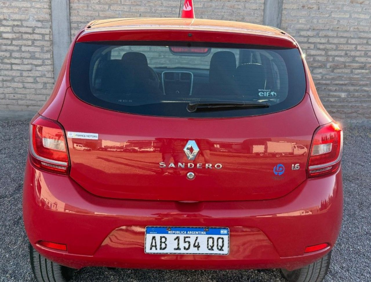 Renault Sandero Usado en San Juan, deRuedas