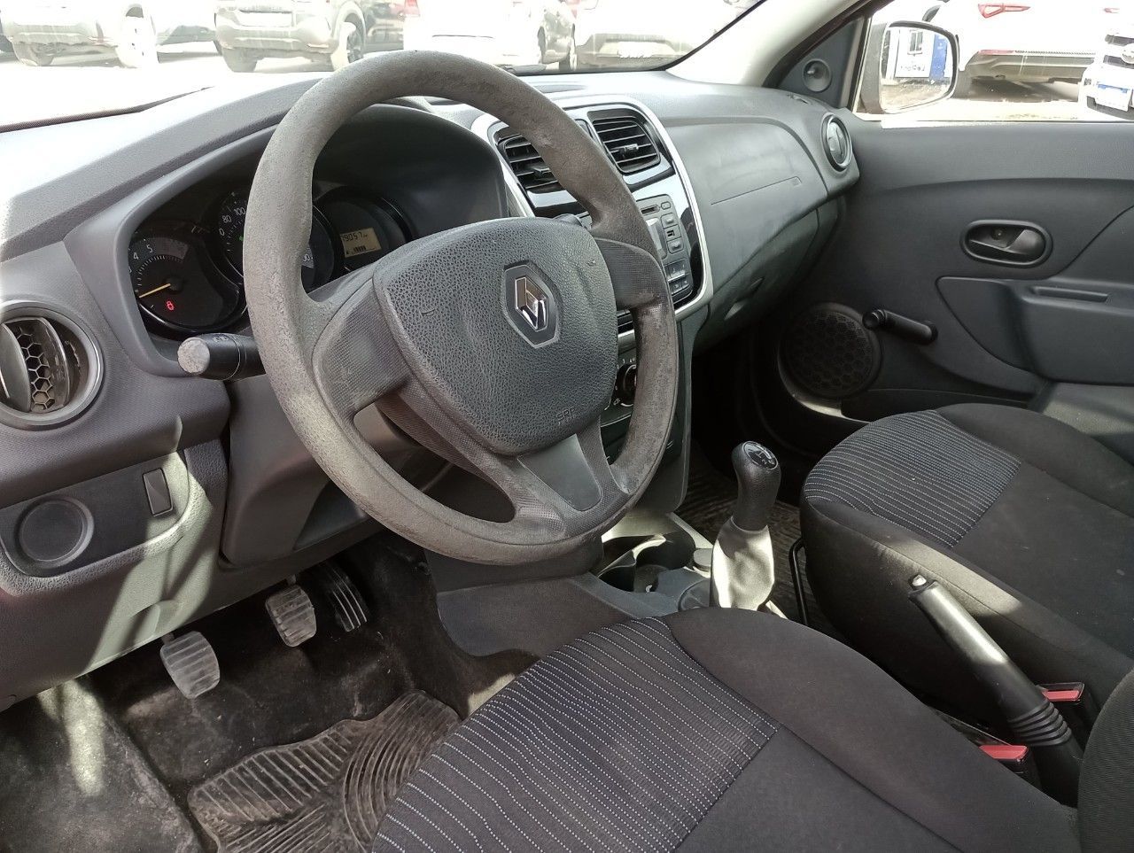 Renault Sandero Usado en San Juan, deRuedas