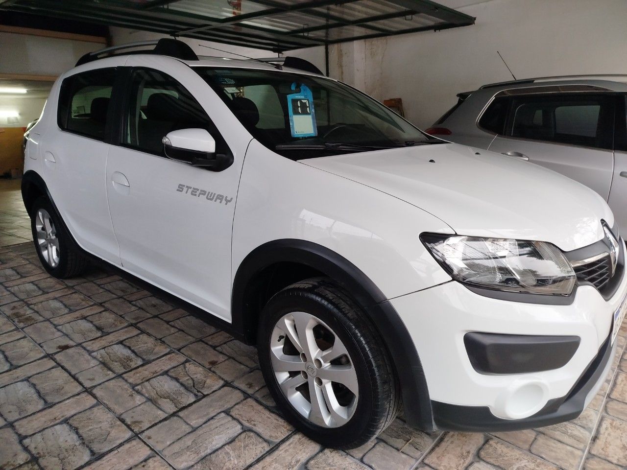Renault Sandero Usado Financiado en Córdoba, deRuedas