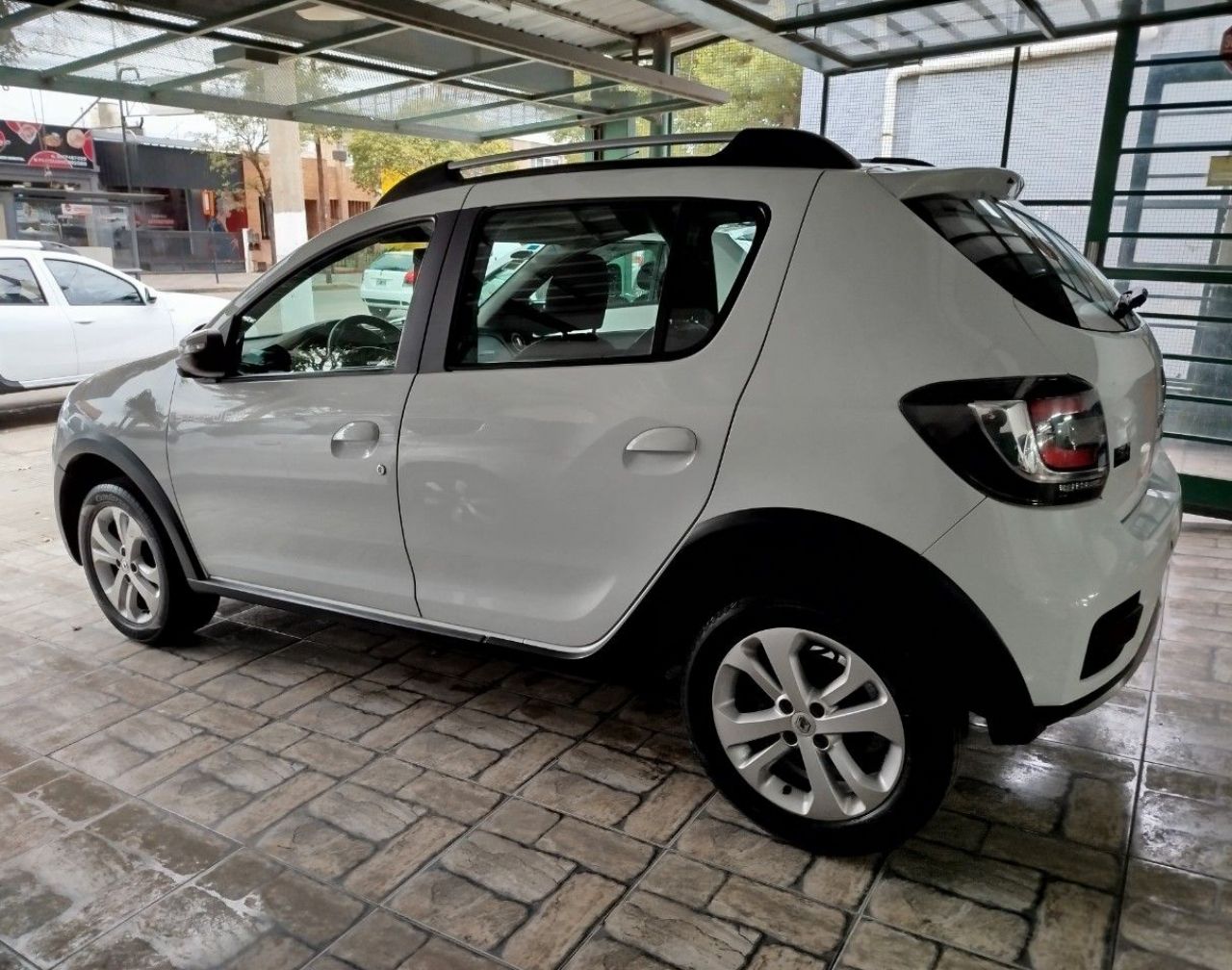 Renault Sandero Usado Financiado en Córdoba, deRuedas