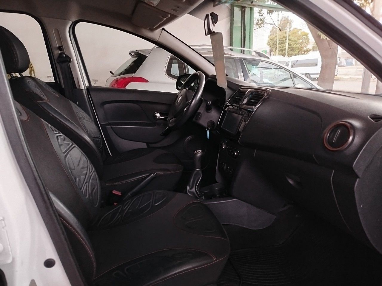 Renault Sandero Usado Financiado en Córdoba, deRuedas