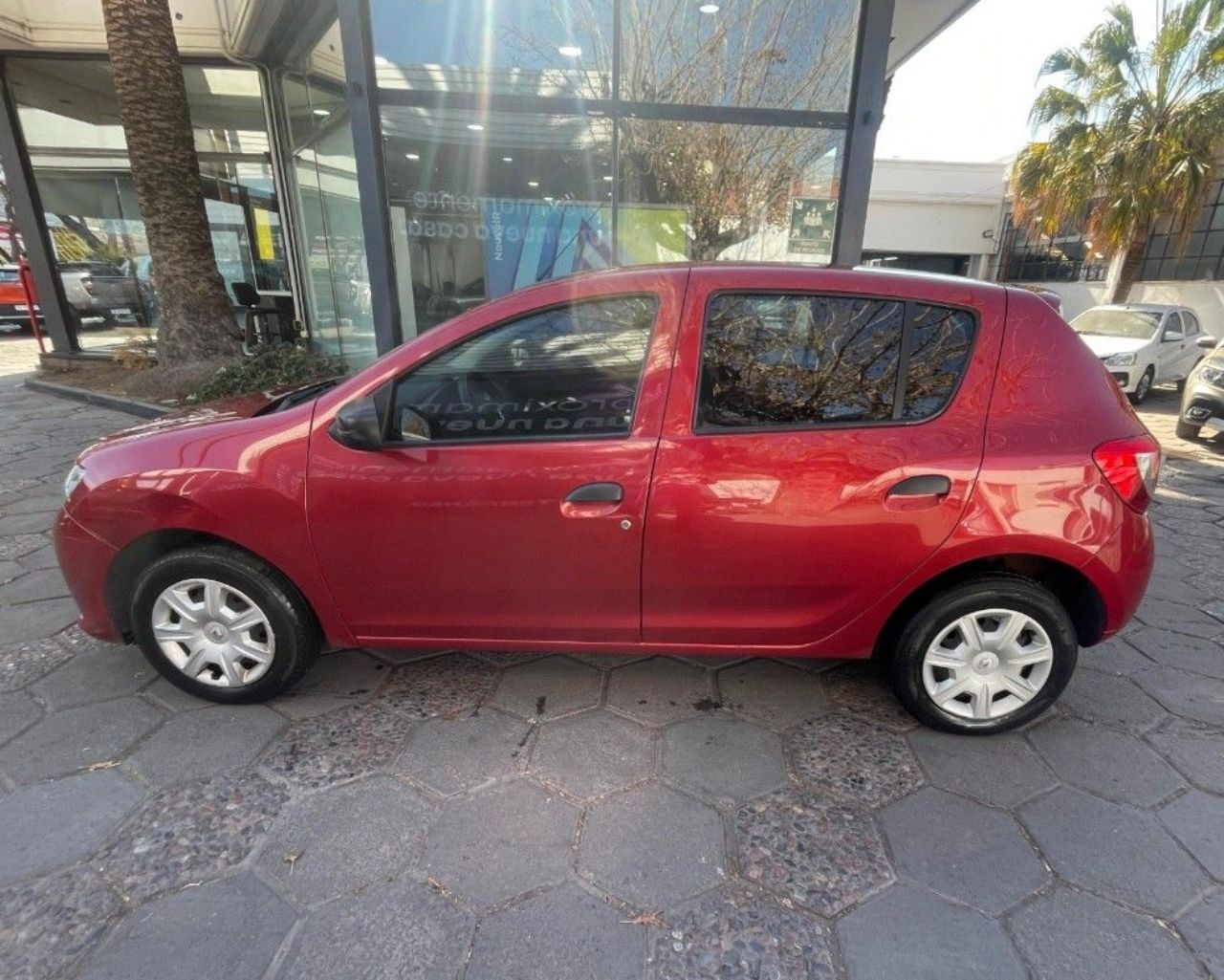Renault Sandero Usado en Mendoza, deRuedas
