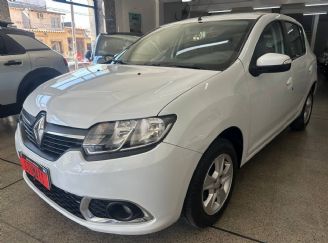 Renault Sandero Usado en Mendoza Financiado