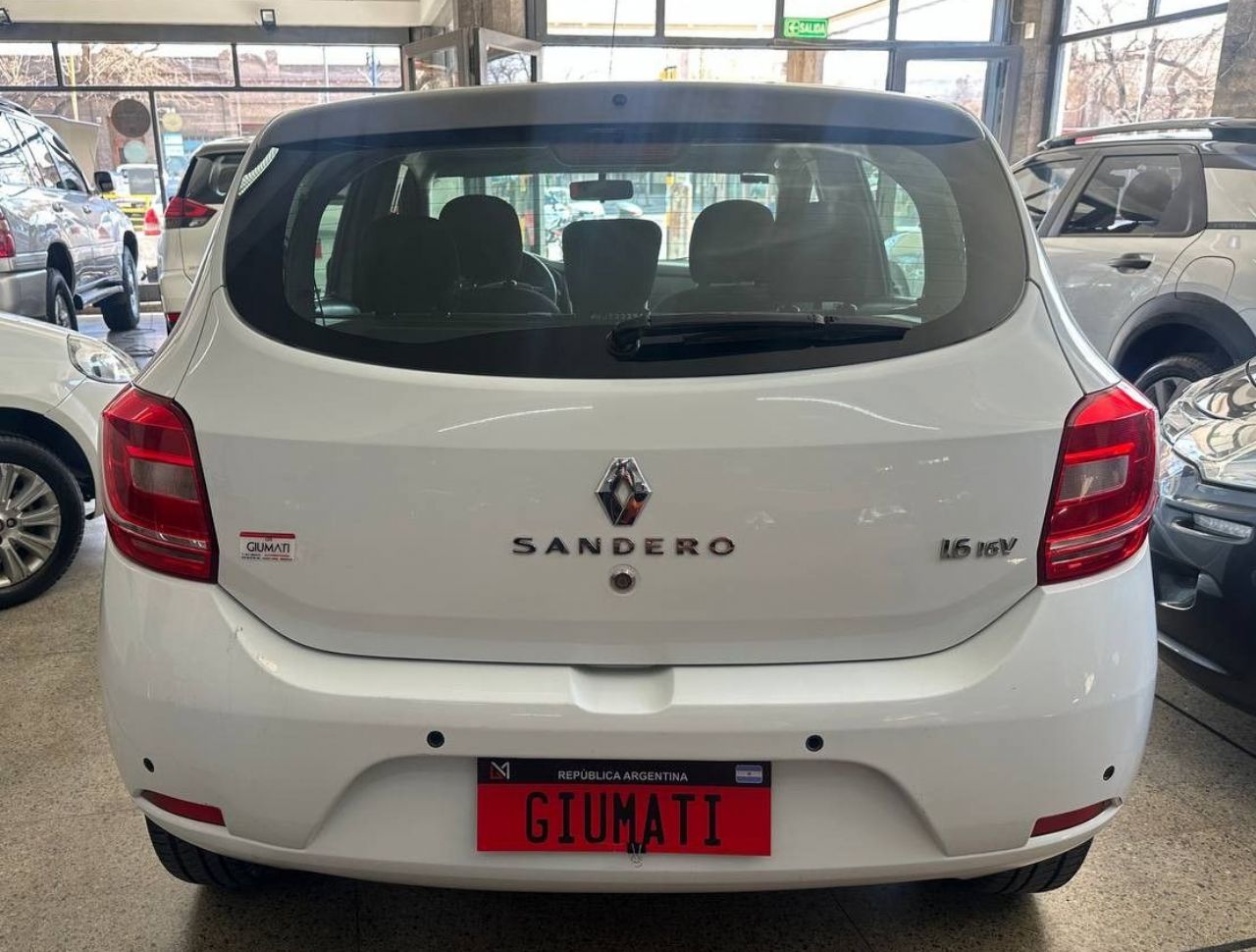 Renault Sandero Usado Financiado en Mendoza, deRuedas