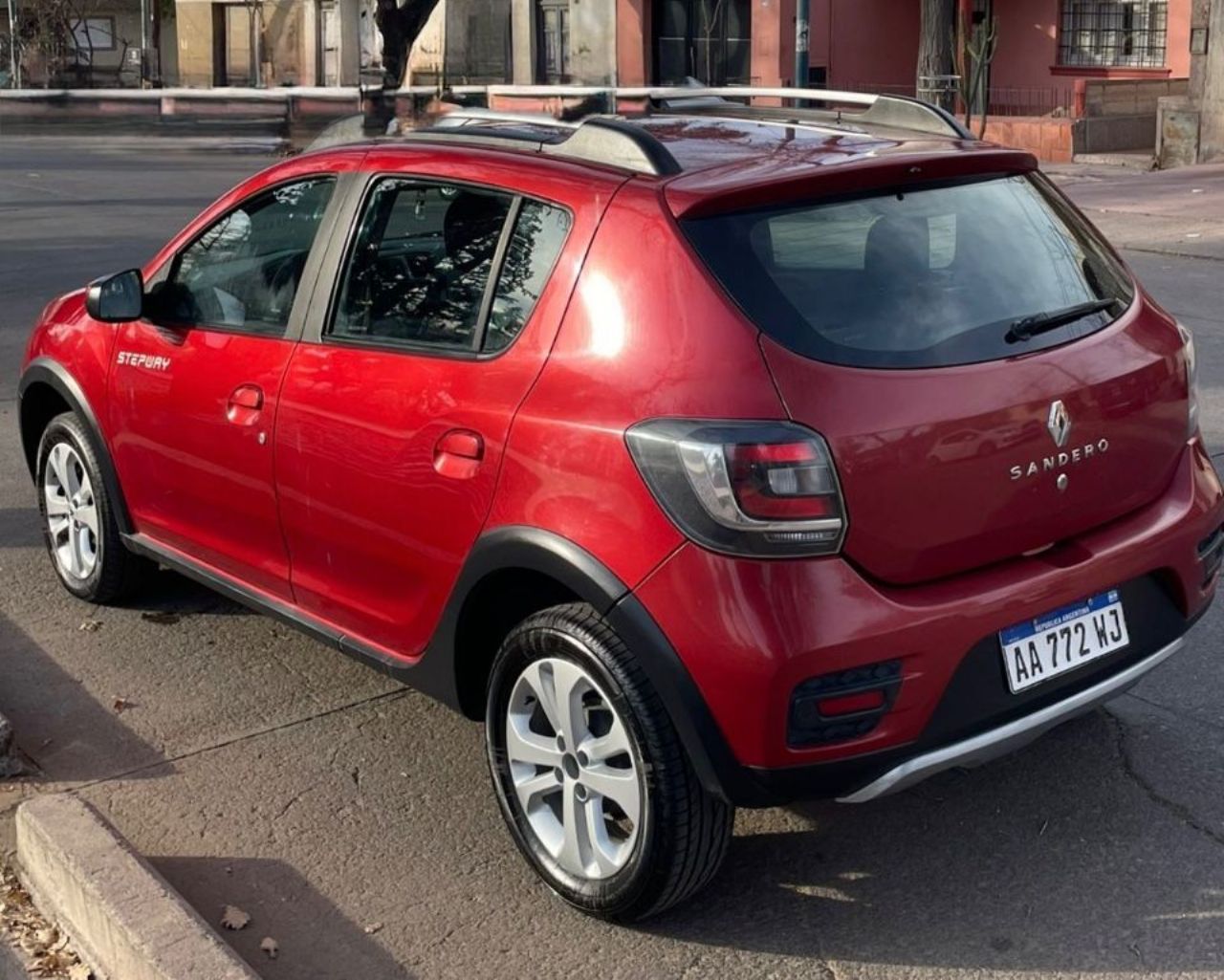 Renault Sandero Usado Financiado en Mendoza, deRuedas
