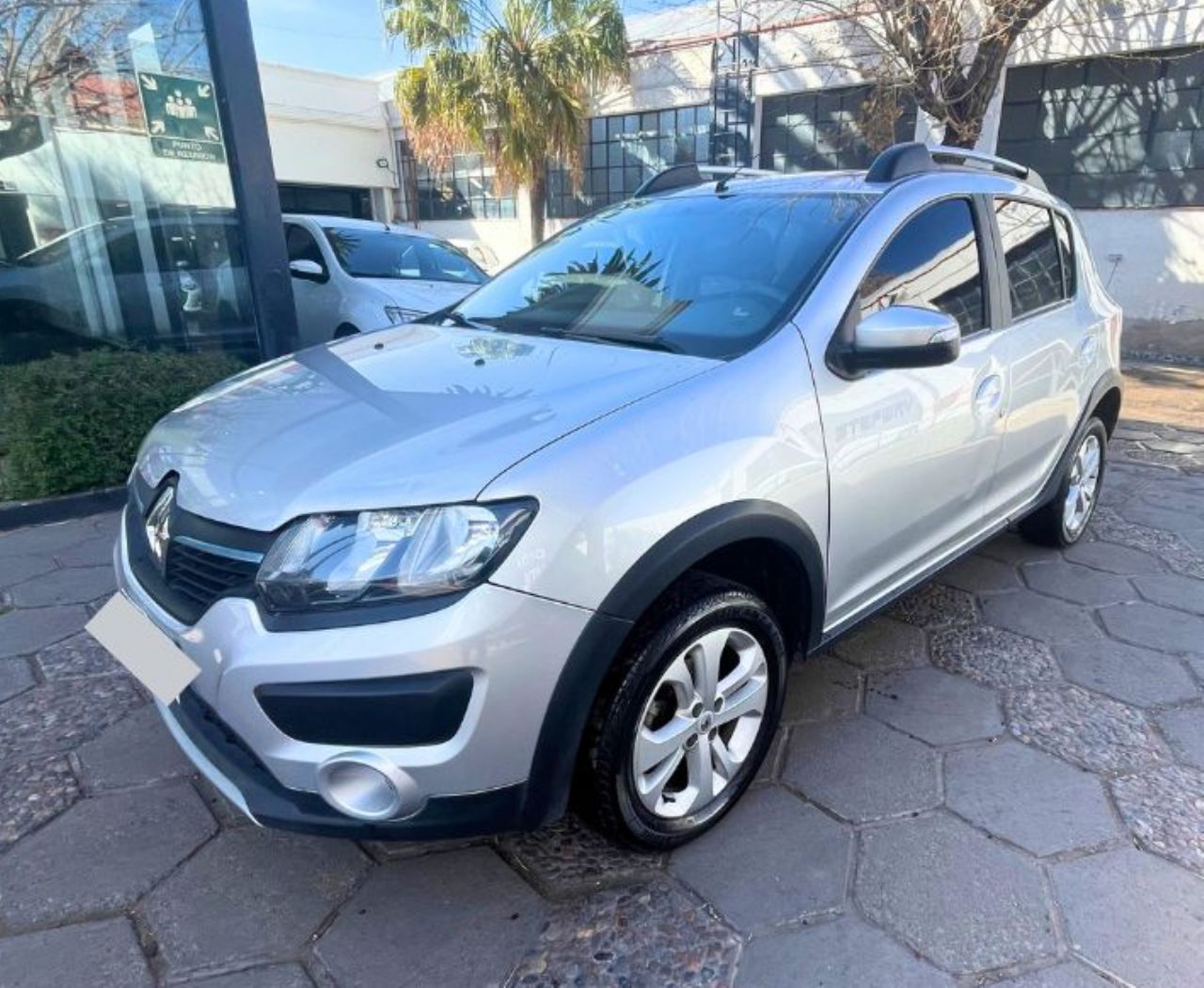Renault Sandero Usado en Mendoza, deRuedas