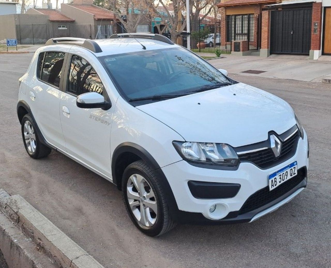 Renault Sandero Usado en Mendoza, deRuedas