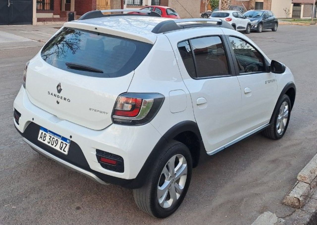 Renault Sandero Usado en Mendoza, deRuedas