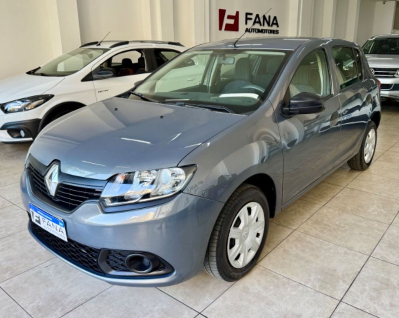 Renault Sandero Usado Financiado en Mendoza, deRuedas