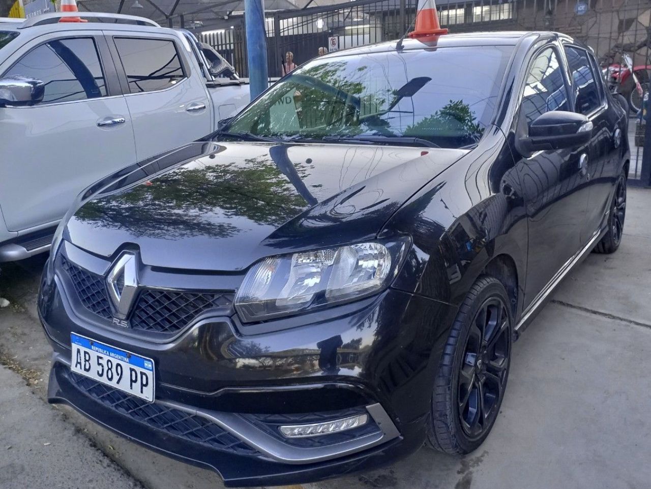 Renault Sandero Usado en Mendoza, deRuedas