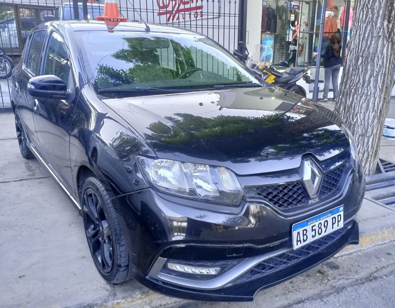 Renault Sandero Usado en Mendoza, deRuedas