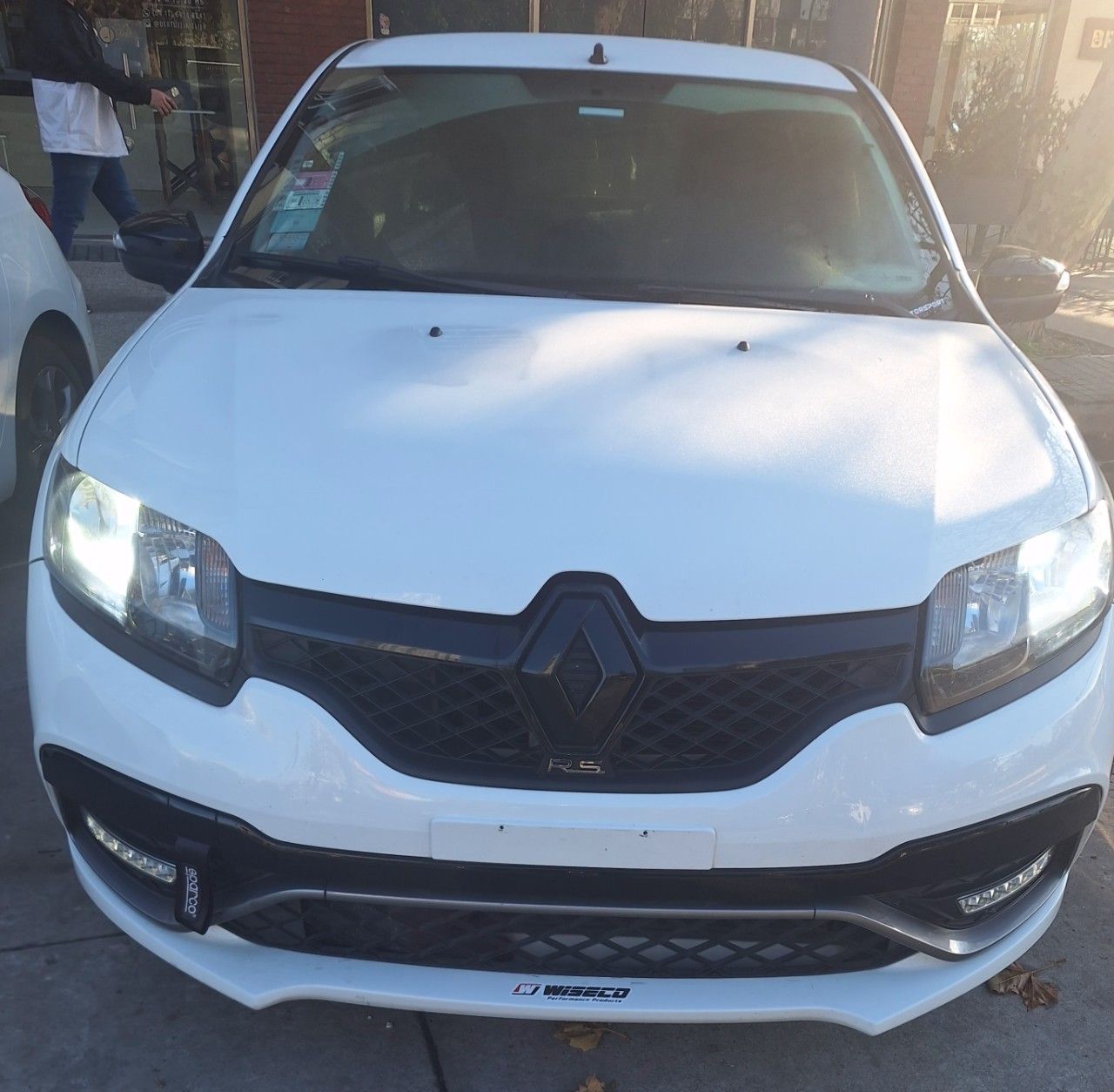 Renault Sandero Usado en Buenos Aires, deRuedas