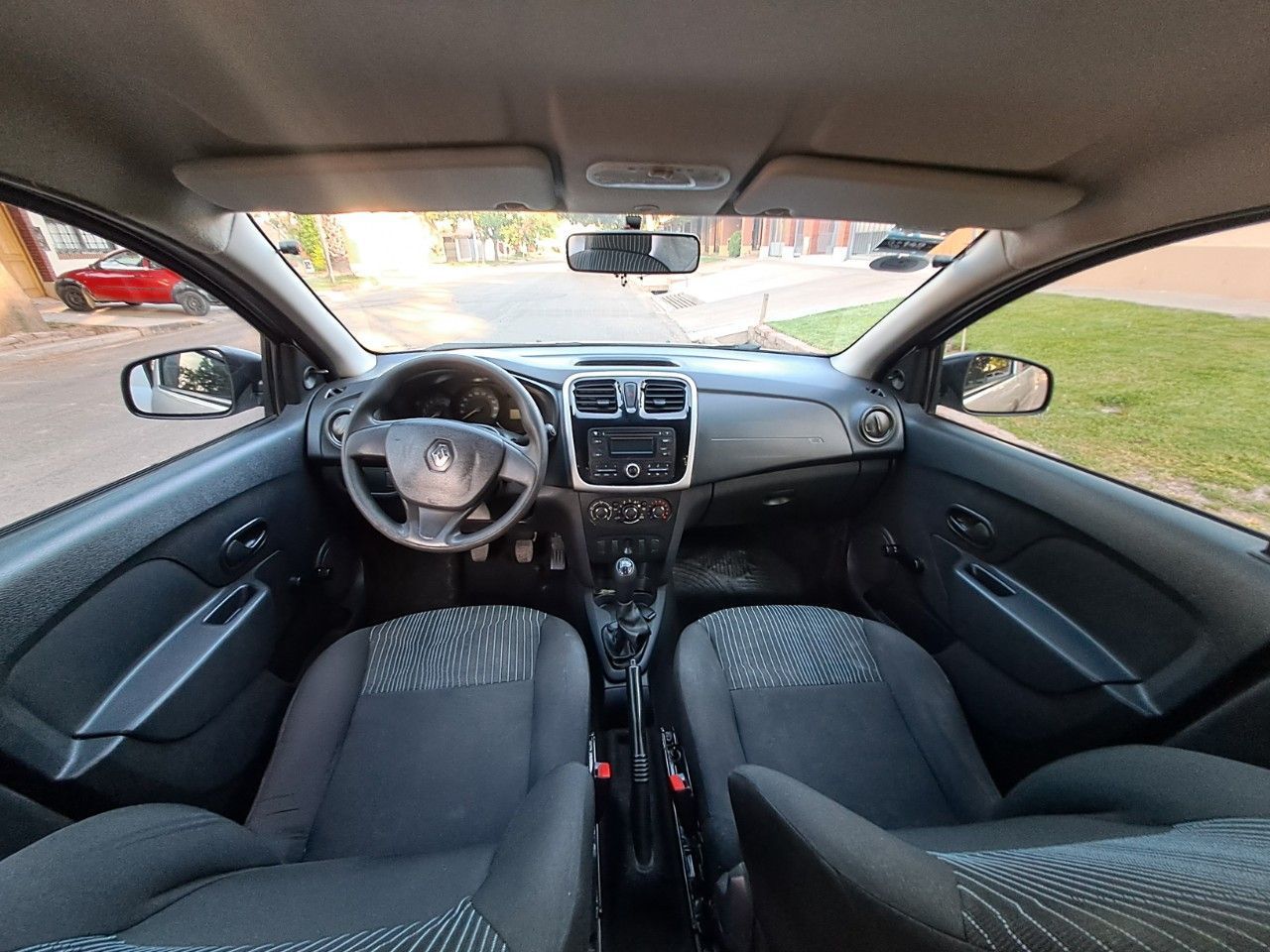 Renault Sandero Usado en Mendoza, deRuedas