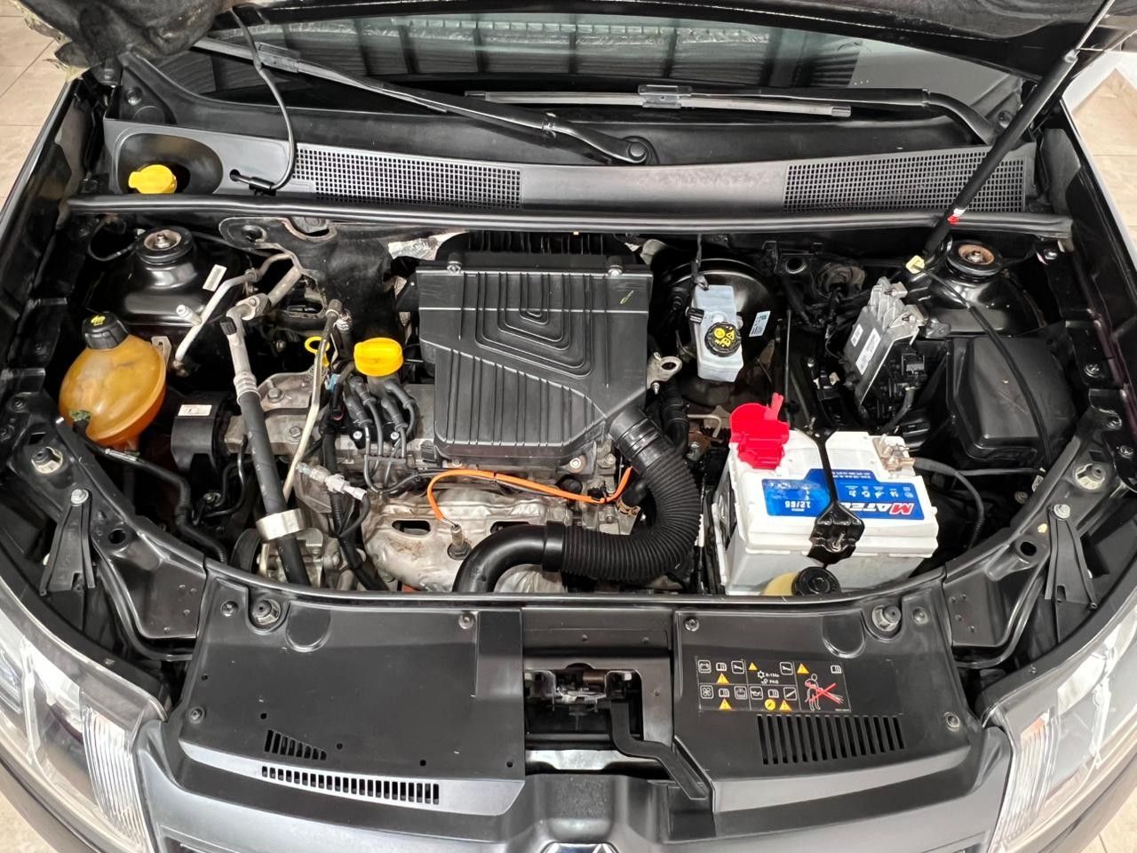 Renault Sandero Usado Financiado en Córdoba, deRuedas