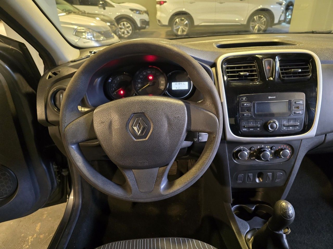 Renault Sandero Usado Financiado en Mendoza, deRuedas