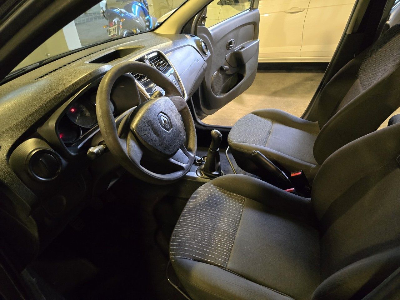 Renault Sandero Usado Financiado en Mendoza, deRuedas