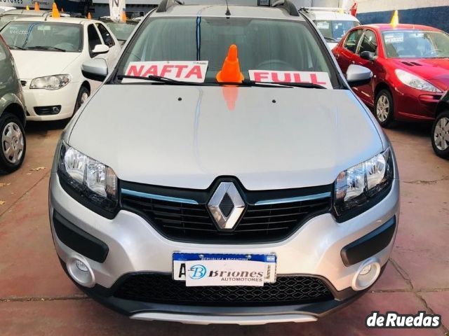 Renault Sandero Usado en Mendoza, deRuedas