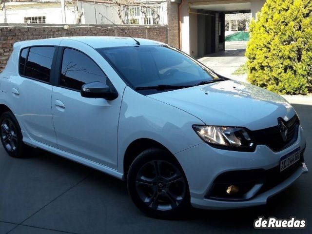 Renault Sandero Usado en Mendoza, deRuedas