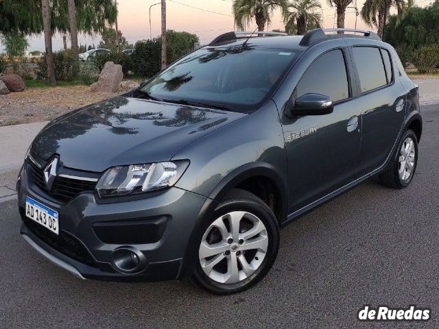 Renault Sandero Usado en Mendoza, deRuedas