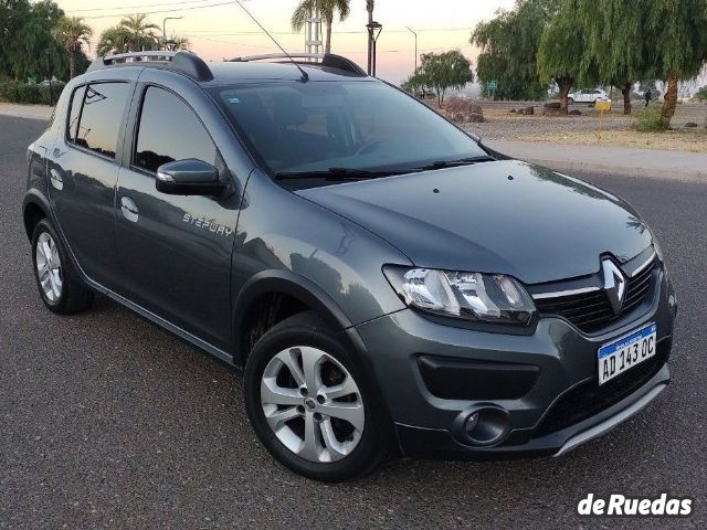 Renault Sandero Usado en Mendoza, deRuedas