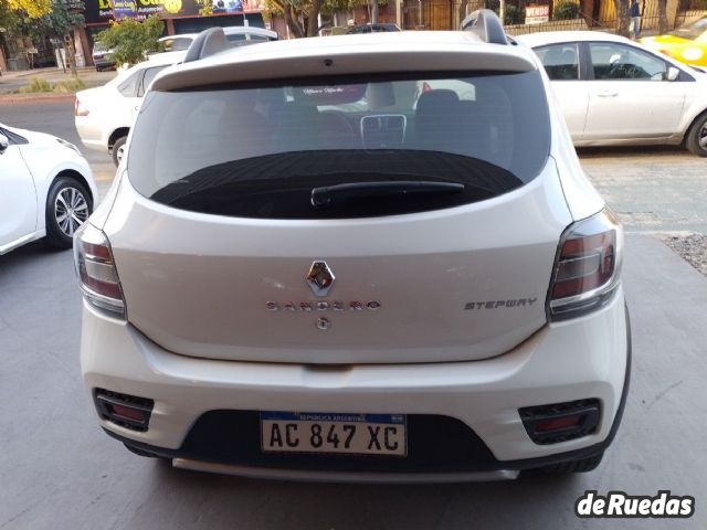 Renault Sandero Usado en Córdoba, deRuedas