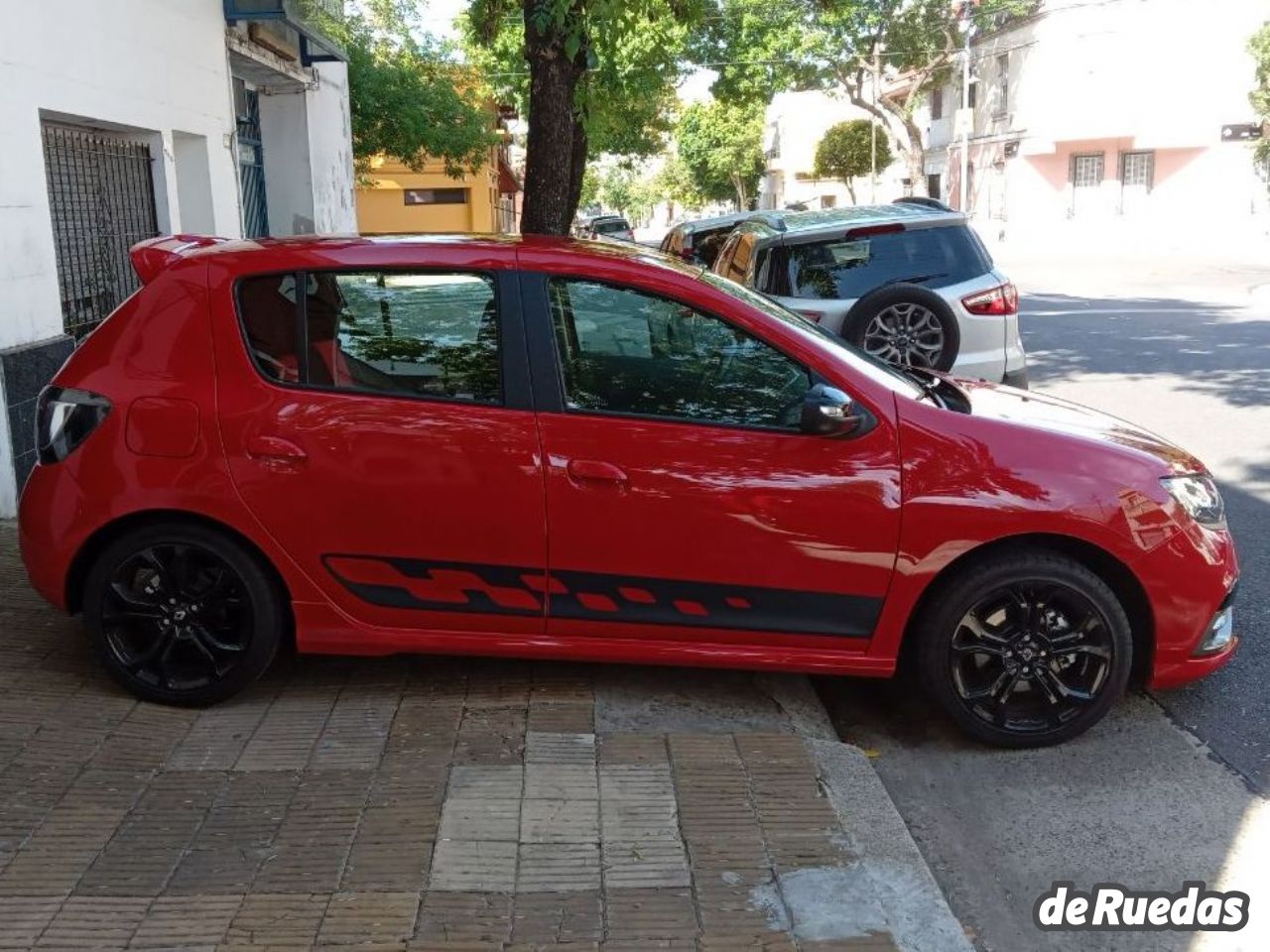 Renault Sandero Usado en Buenos Aires, deRuedas