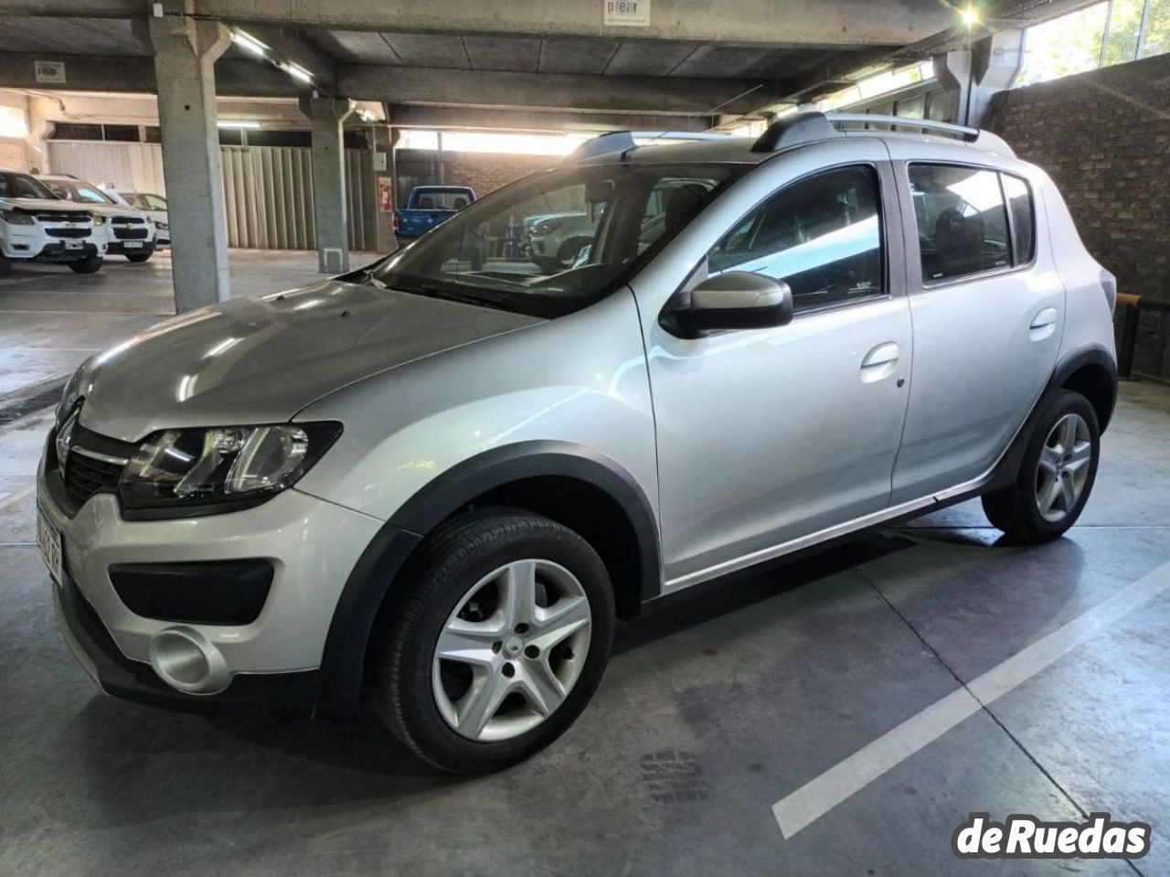 Renault Sandero Usado en San Juan, deRuedas