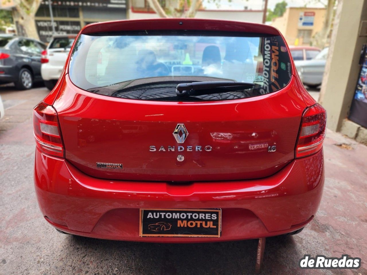 Renault Sandero Usado en Mendoza, deRuedas