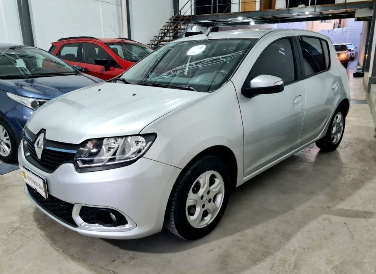 Renault Sandero Usado en Mendoza, deRuedas