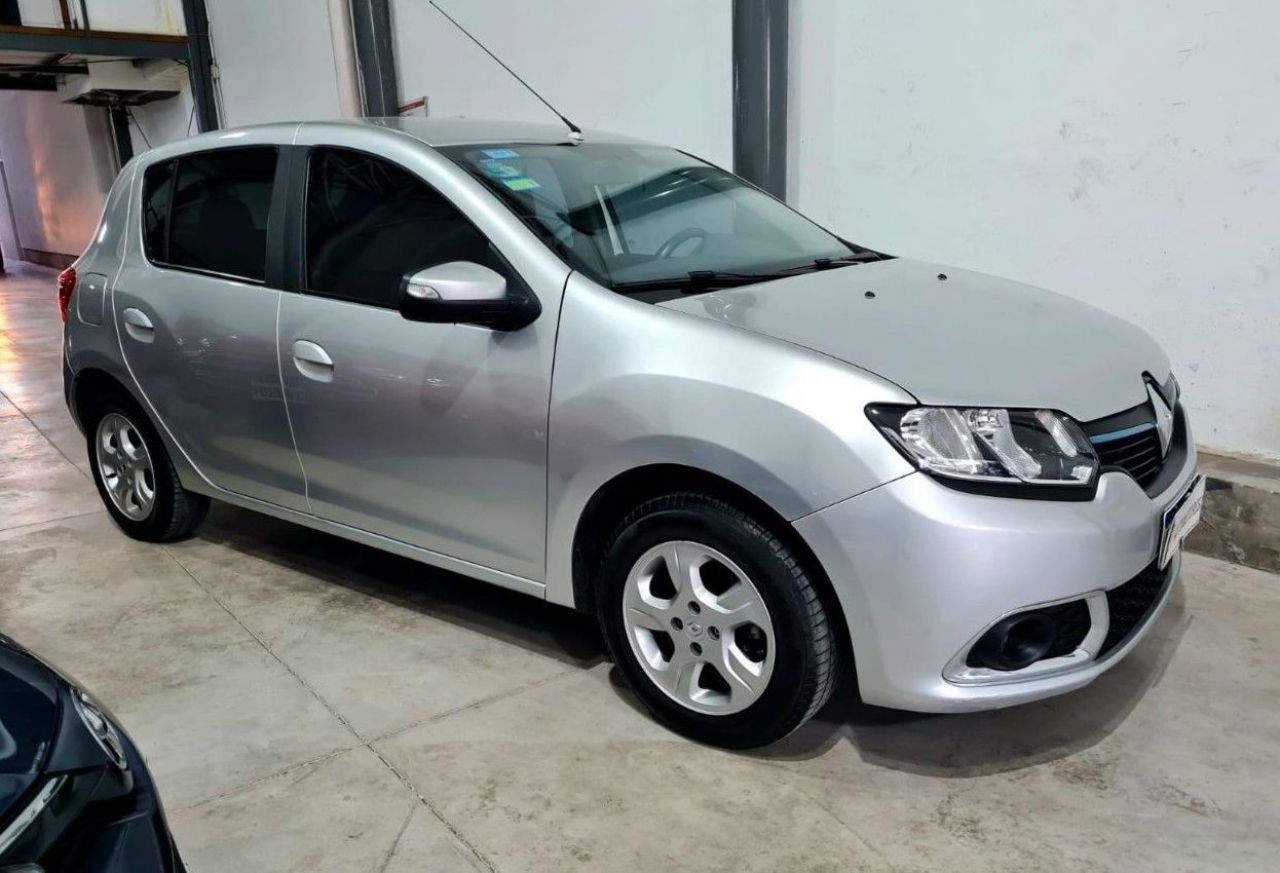 Renault Sandero Usado en Mendoza, deRuedas