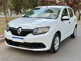 Renault Sandero Usado en Mendoza