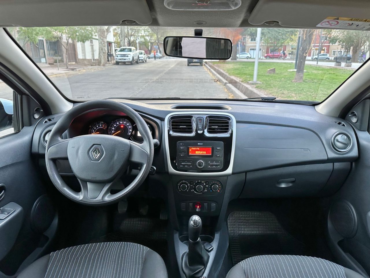 Renault Sandero Usado en Mendoza, deRuedas