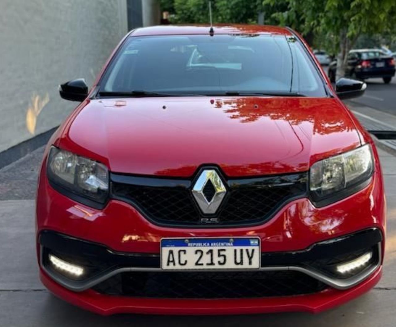 Renault Sandero Usado en Mendoza, deRuedas