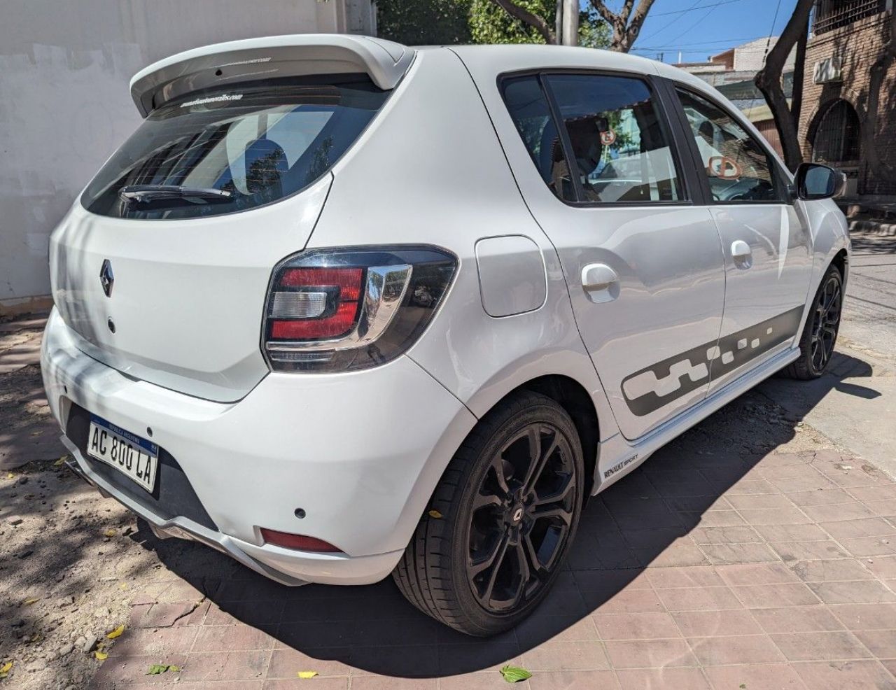 Renault Sandero Usado en Mendoza, deRuedas