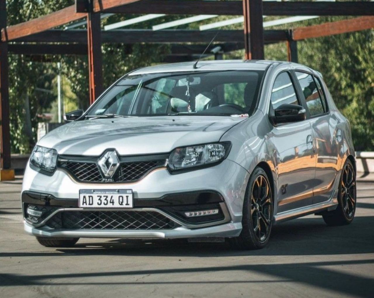 Renault Sandero Usado en Mendoza, deRuedas