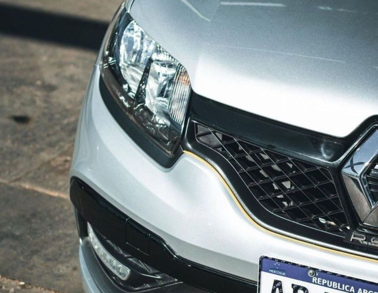 Renault Sandero Usado en Mendoza, deRuedas