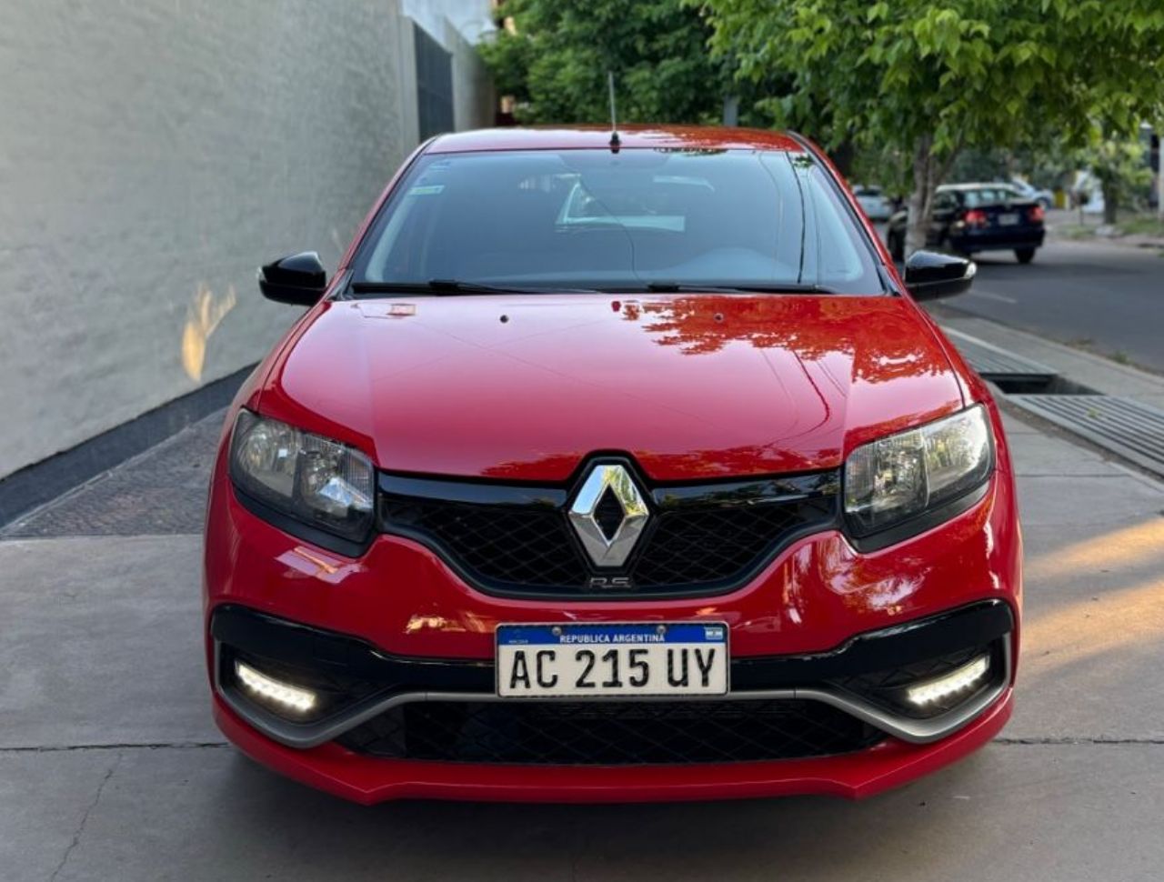 Renault Sandero Usado Financiado en Mendoza, deRuedas