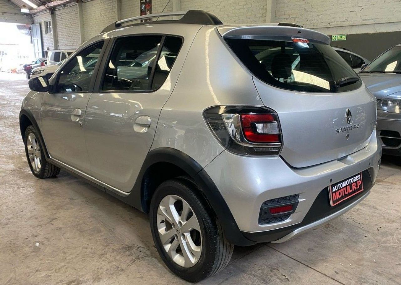 Renault Sandero Usado en Mendoza, deRuedas