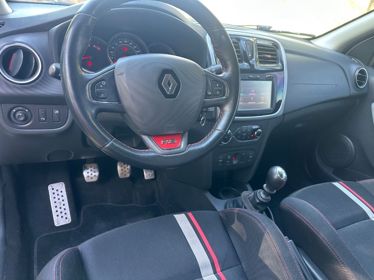 Renault Sandero Usado en Mendoza, deRuedas